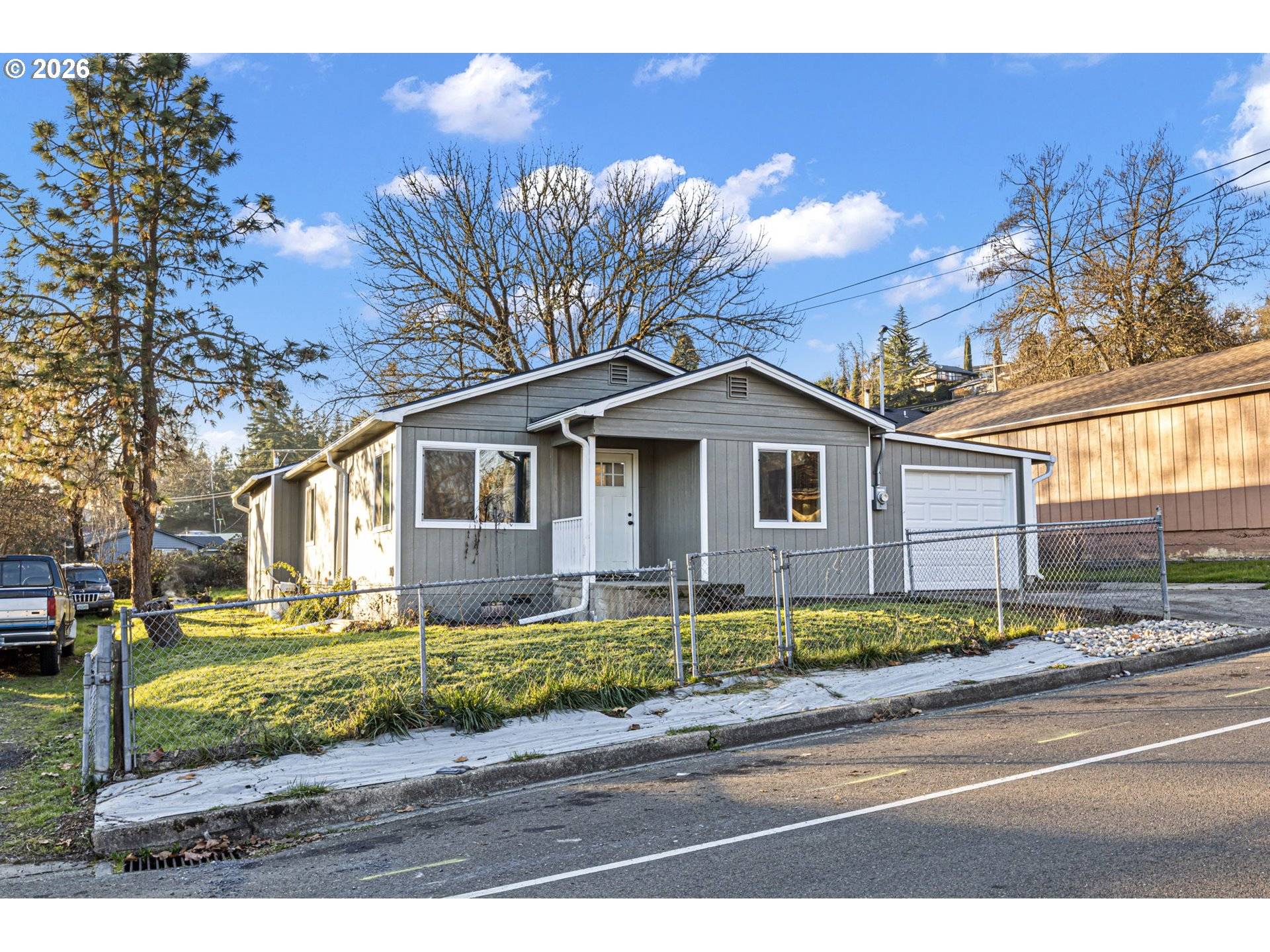 380 NW CARY ST, Winston, OR 97496