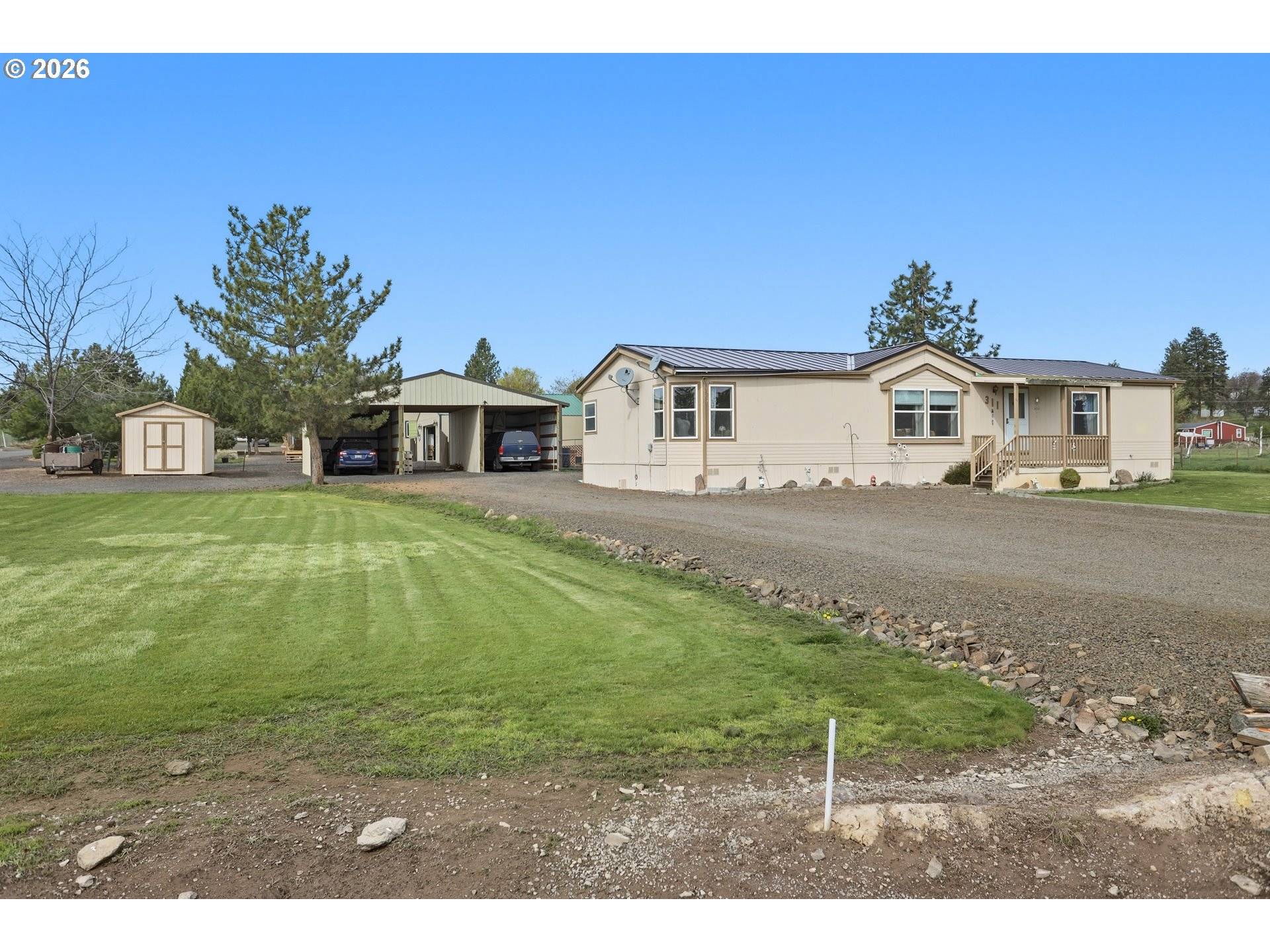 311 S MARY B RD, Tygh Valley, OR 97063