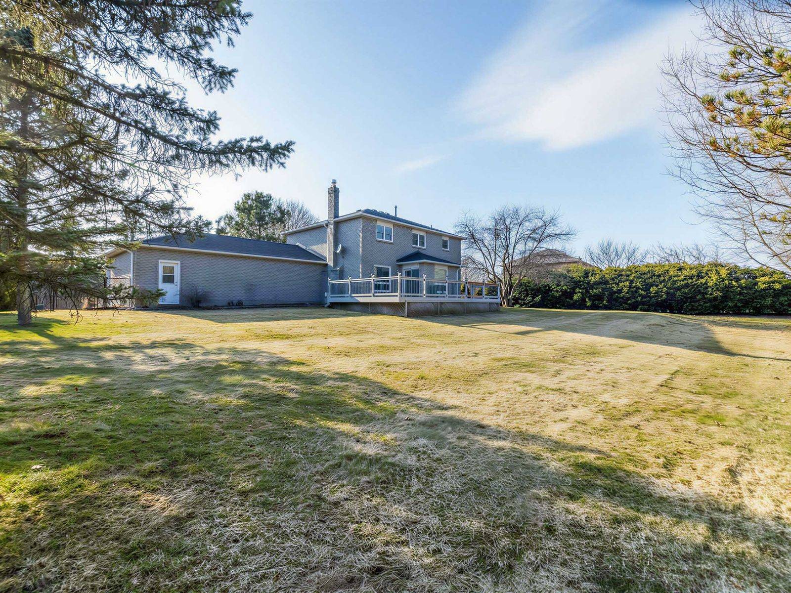 23 Veronica CRES, East Gwillimbury, ON L0G 1V0