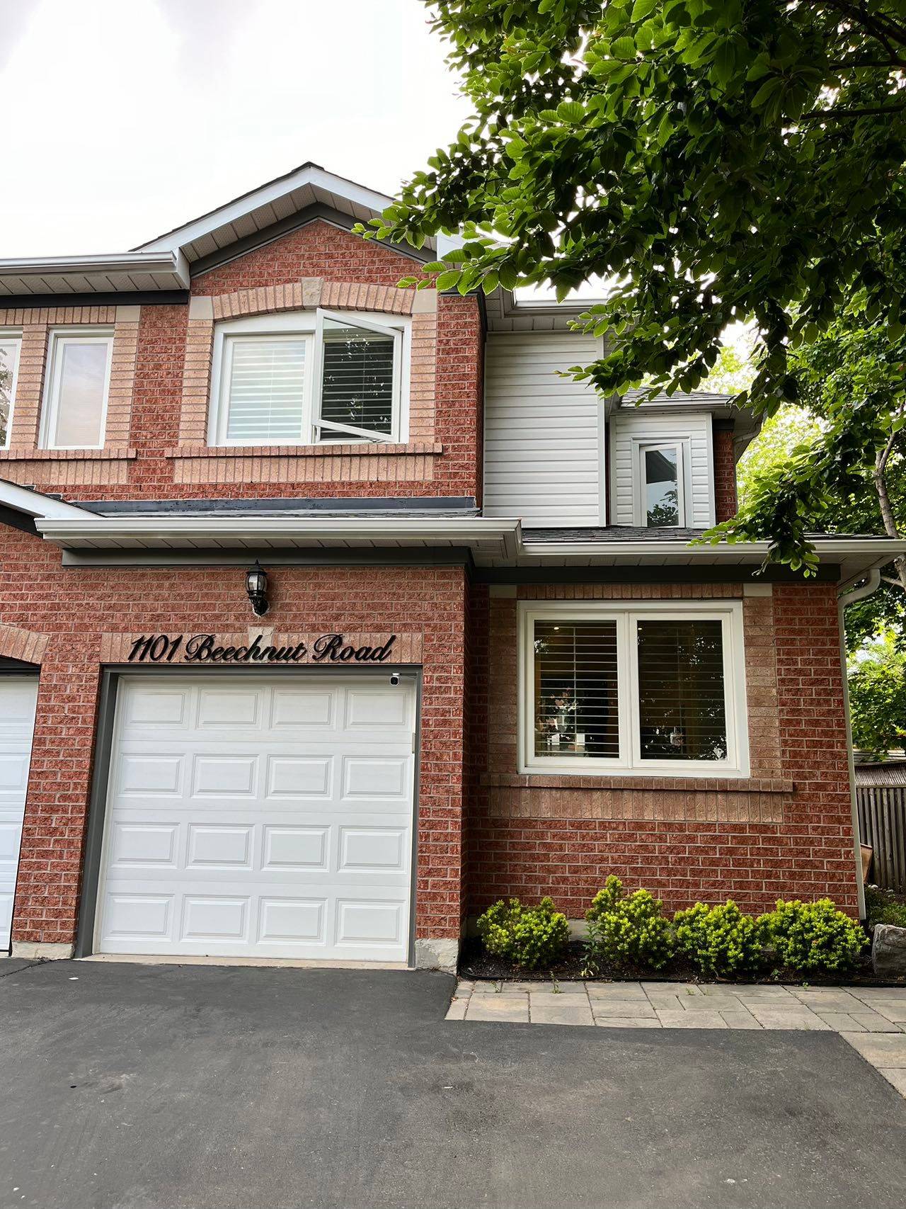 1101 Beechnut RD, Oakville, ON L6J 7P1