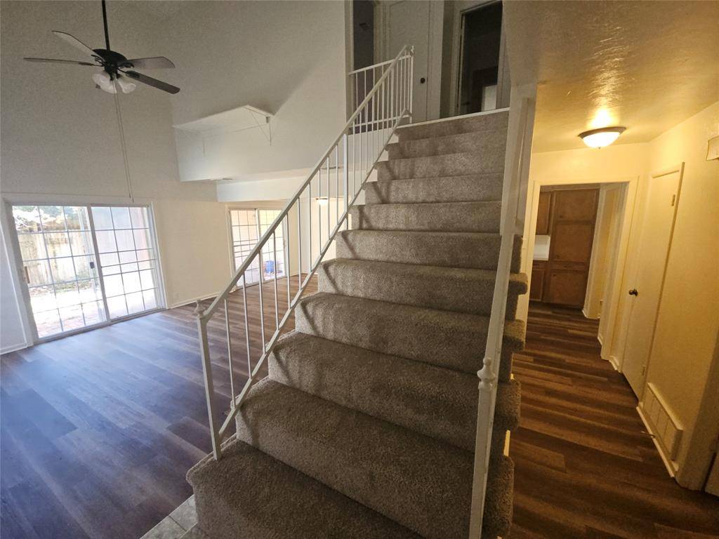 2109 Fleur De Lis Court, Arlington, TX 76012