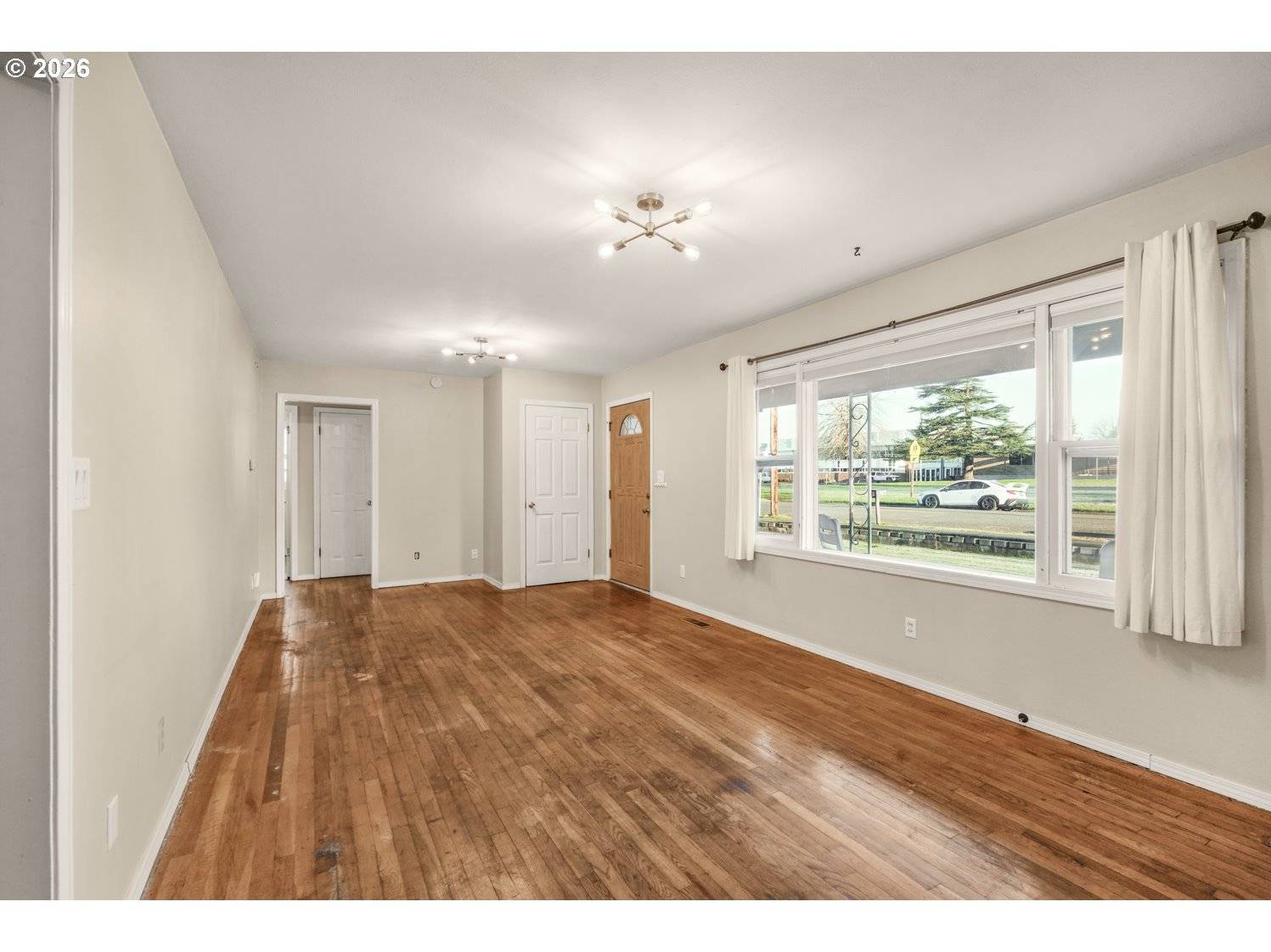 915 E MARQUAM ST, Mt Angel, OR 97362