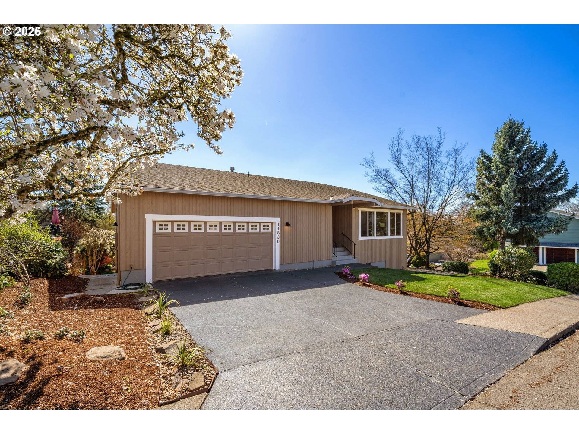 11830 SE HOBART CT, Happy Valley, OR 97086