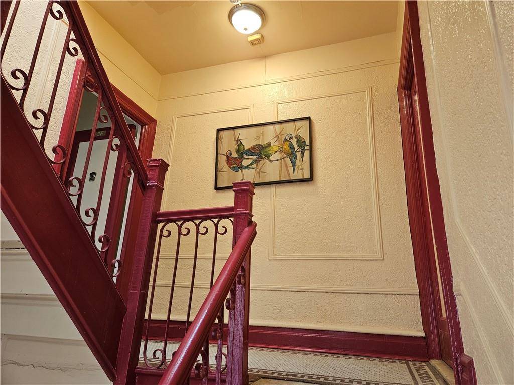 596 Wyona ST, Brooklyn, NY 11207