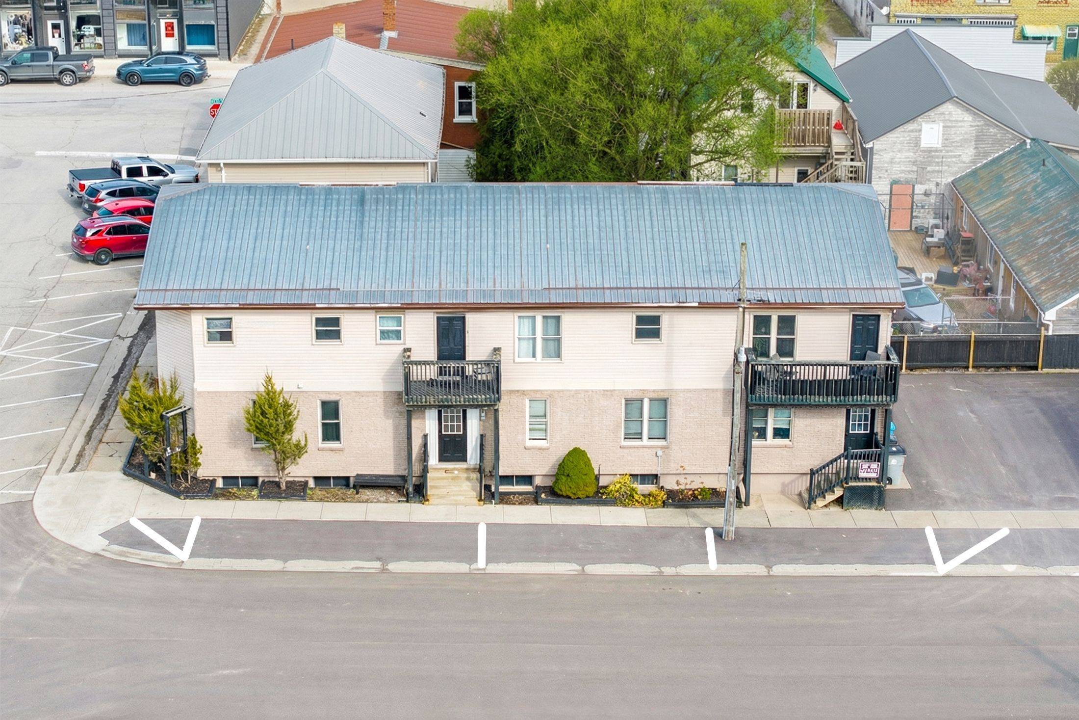 15 Victoria LN, Bluewater, ON N0M 2T0