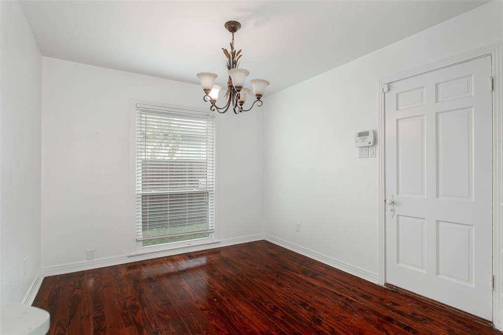 3311 Tooms Street, Dallas, TX 75227