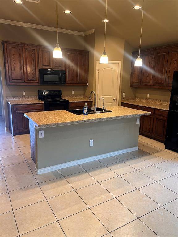 312 Crosscreek Drive, Princeton, TX 75407