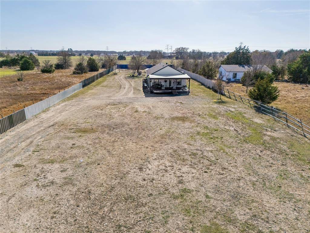 21896 County Road 4072, Kemp, TX 75143