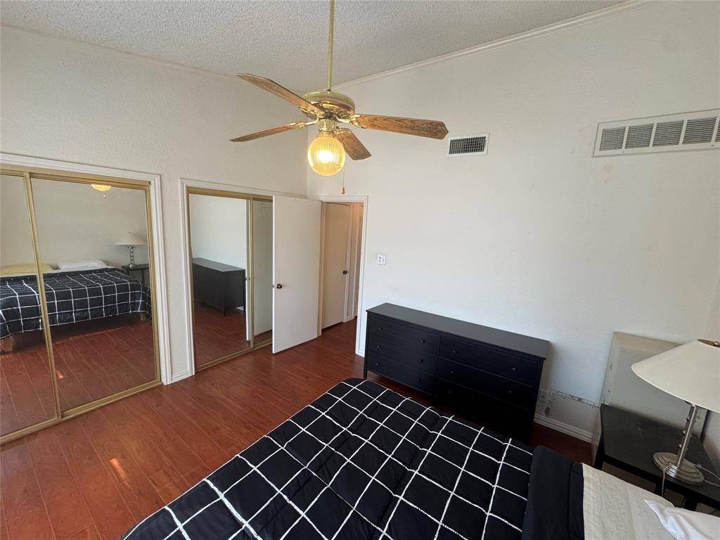 401 Pebble Way #237, Arlington, TX 76006