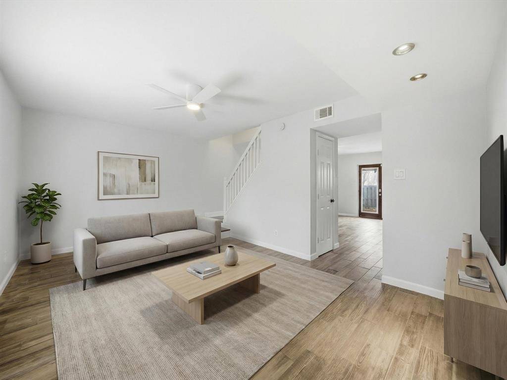 436 Westview Terrace, Arlington, TX 76013