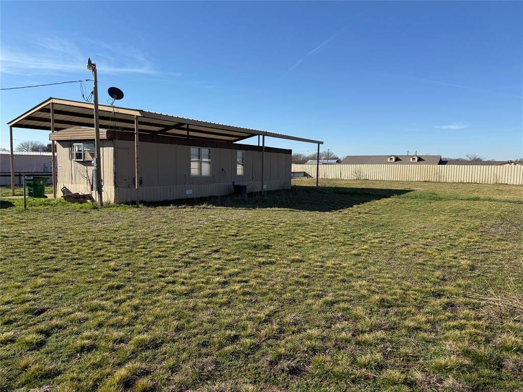 3304 Hidalgo #E, Waxahachie, TX 75167