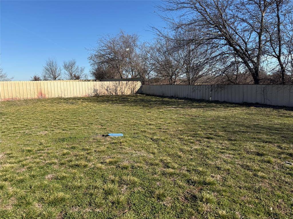 3304 Hidalgo #E, Waxahachie, TX 75167