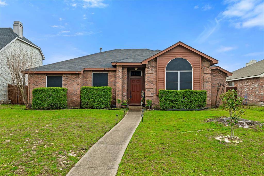806 Bray Street, Cedar Hill, TX 75104