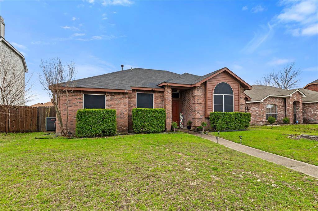 806 Bray Street, Cedar Hill, TX 75104
