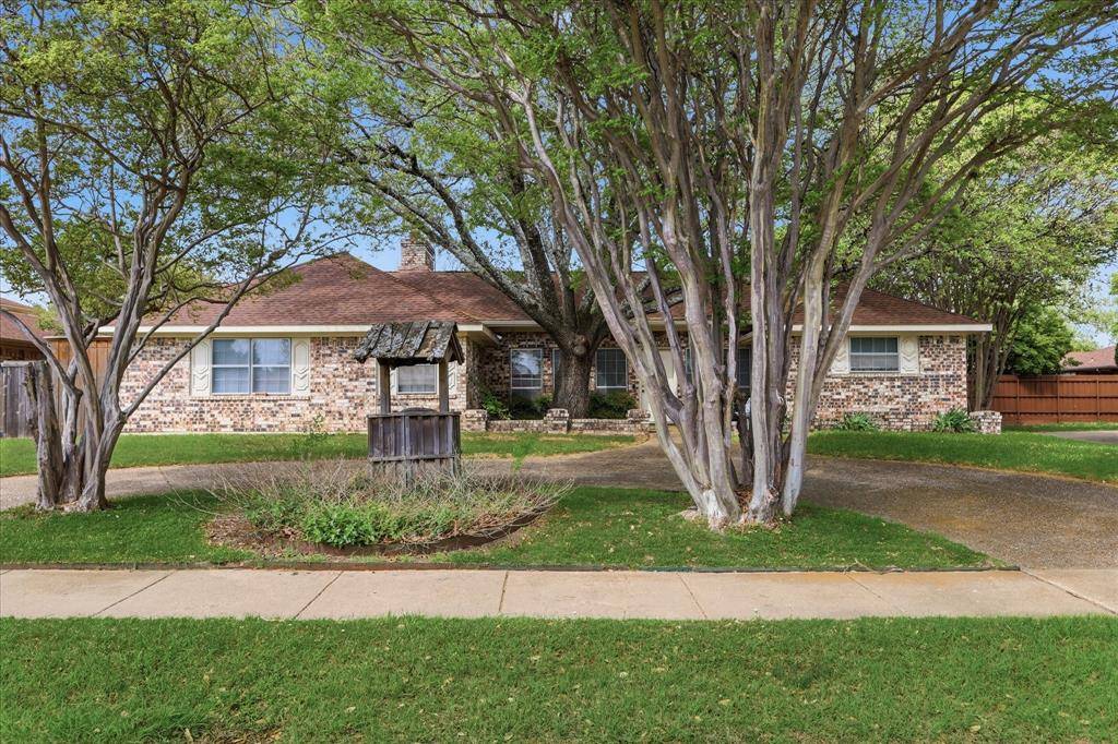 604 S Briarcrest Drive, Richardson, TX 75081