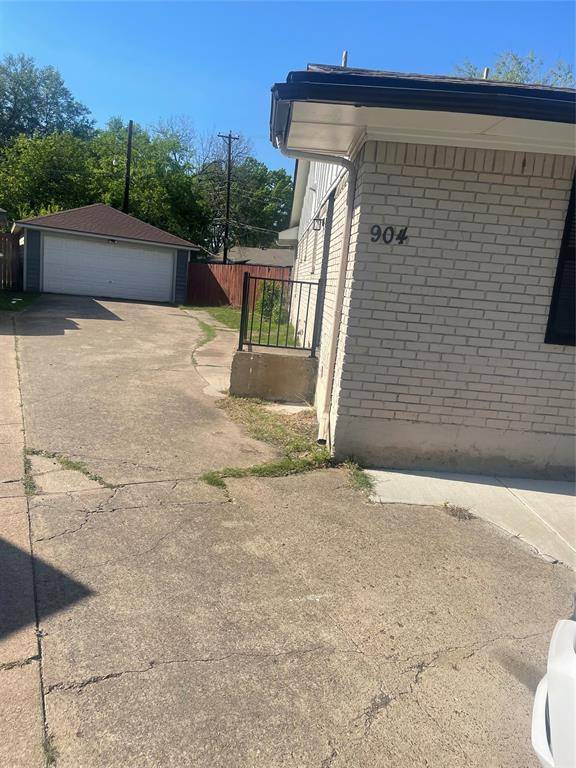 904 Spring Valley Plaza #A, Richardson, TX 75080