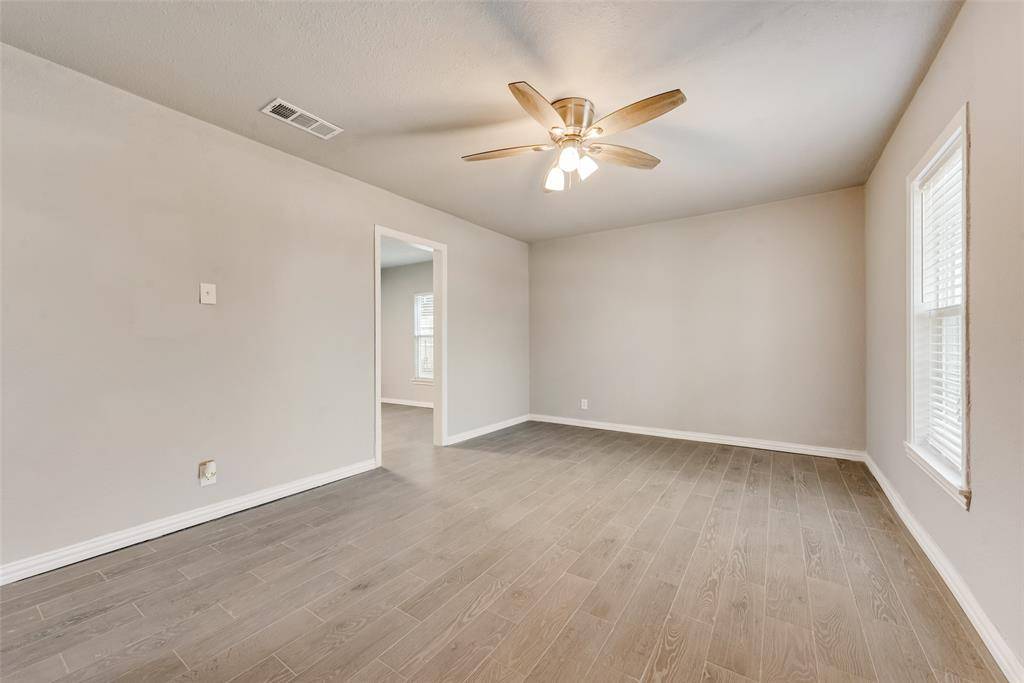 8033 Downe Drive, White Settlement, TX 76108