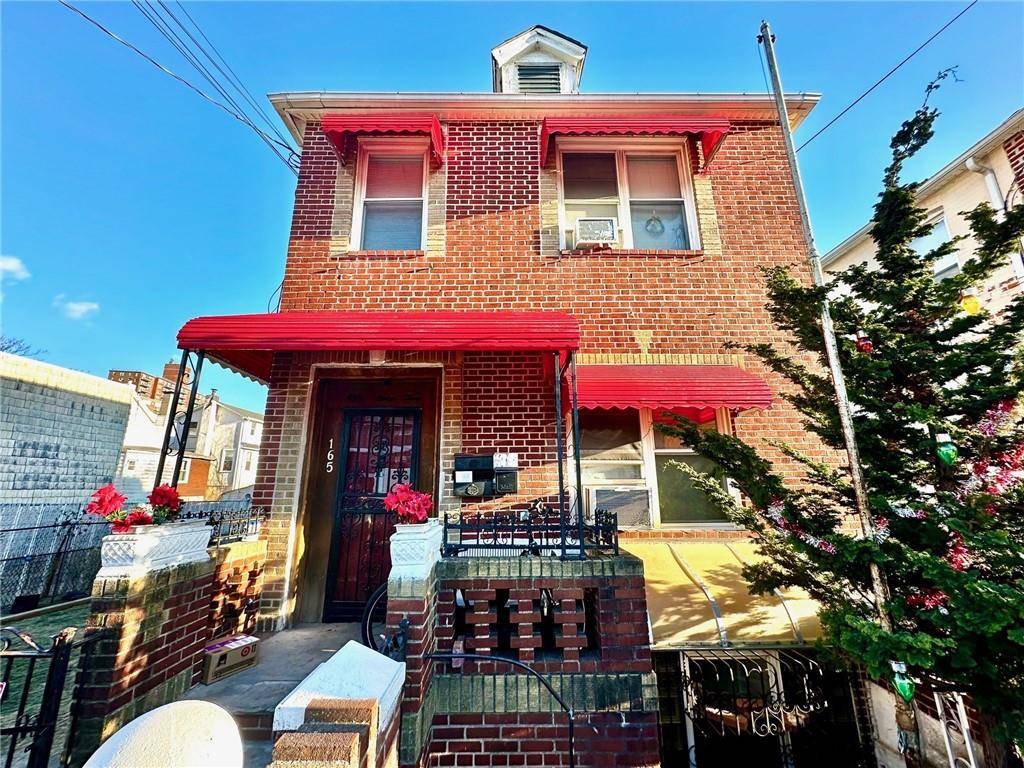 165 28th AVE, Brooklyn, NY 11214