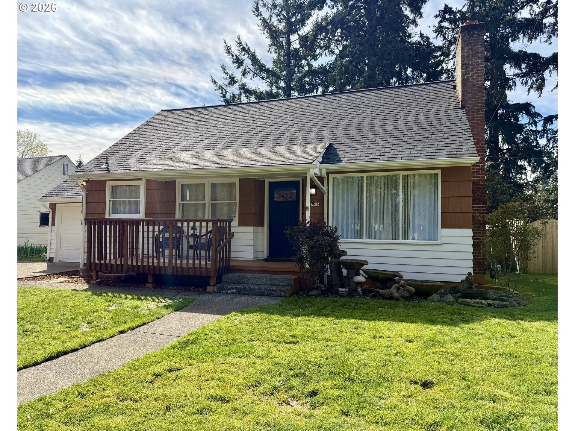 8906 NE HANCOCK ST, Portland, OR 97220