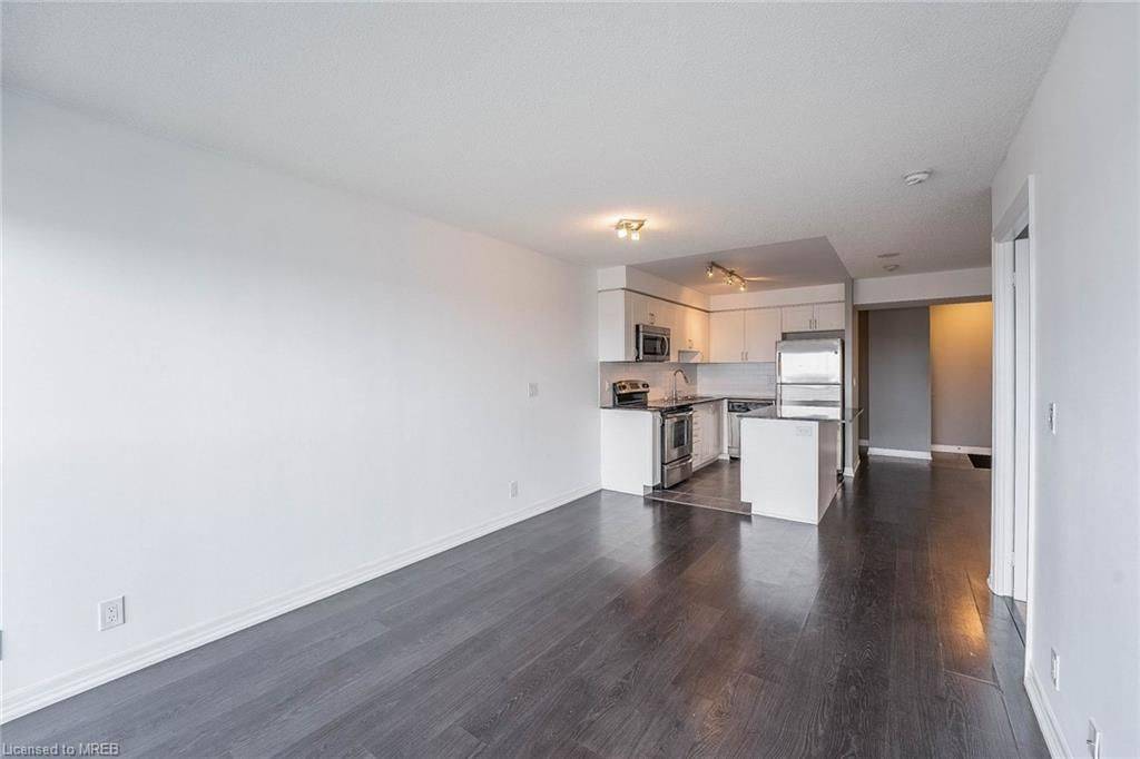 1940 IRONSTONE DR #705, Burlington, ON L7L 0E4