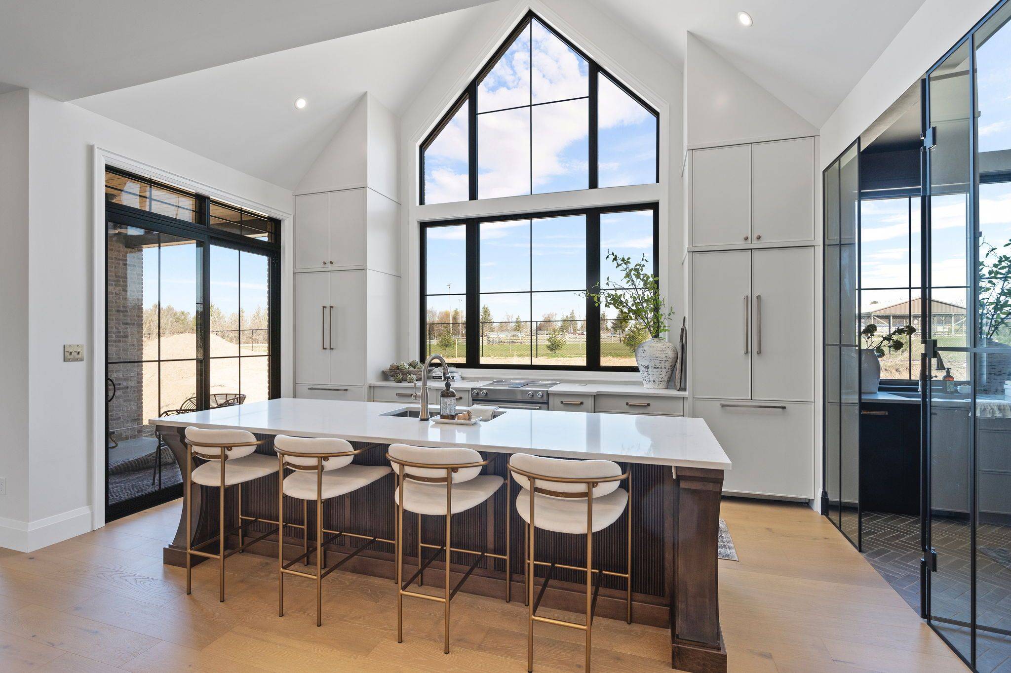 207 Foxborough PL, Thames Centre, ON N0M 2P0