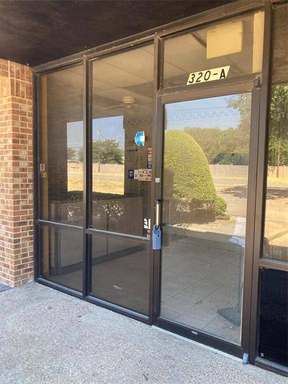 320 S Clark Road #A, Cedar Hill, TX 75104