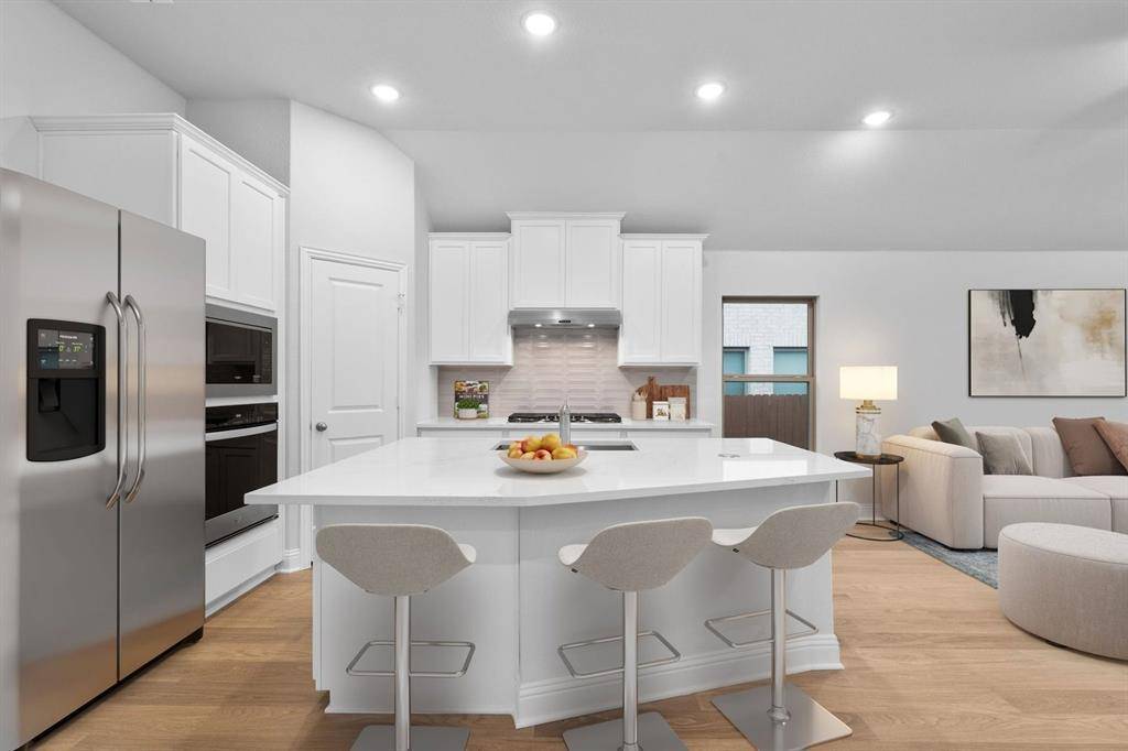 3933 Lakefield Drive, Crandall, TX 75114