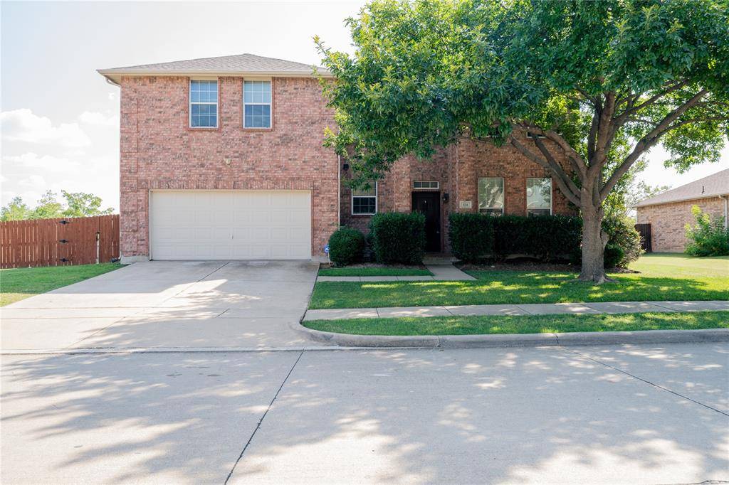 524 Zachum Drive, Arlington, TX 76002