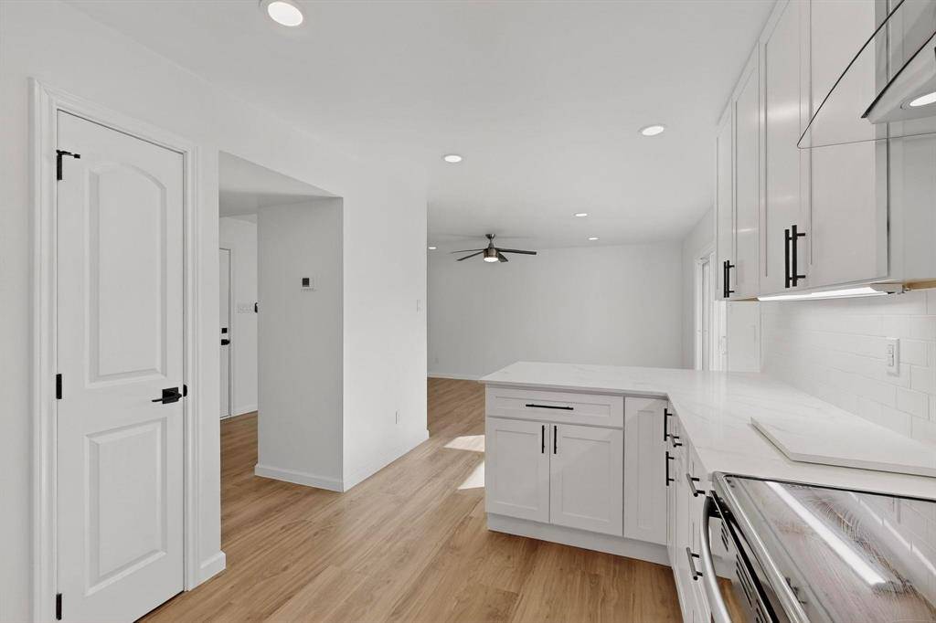 5731 Harvest Hill Road #1044, Dallas, TX 75230