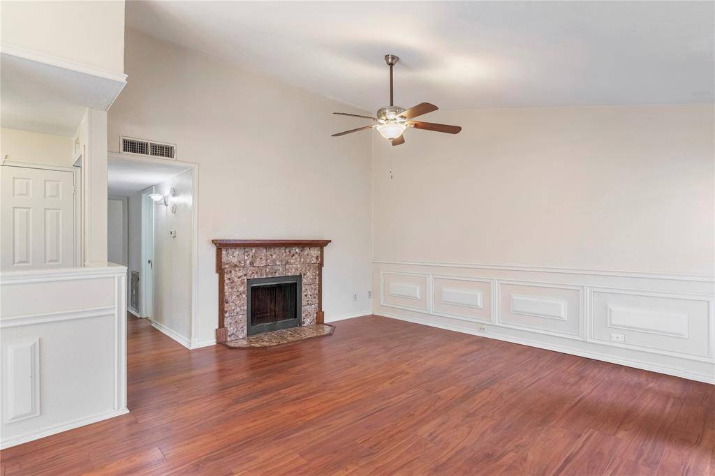 2406 Sunflower Drive, Arlington, TX 76014