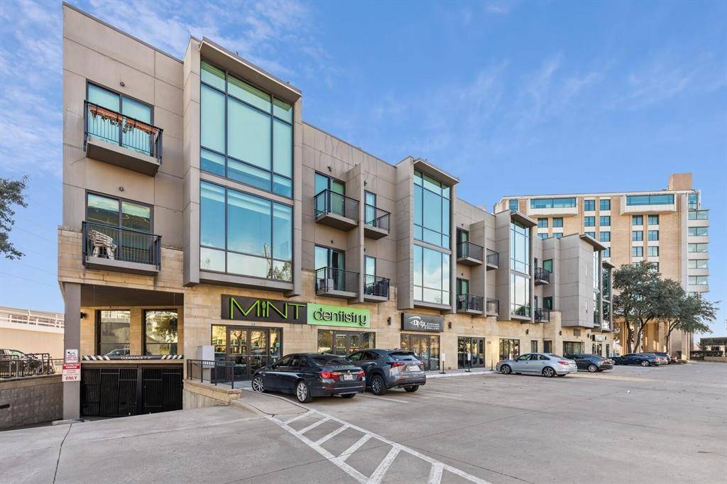 5320 E Mockingbird Lane #L302, Dallas, TX 75206