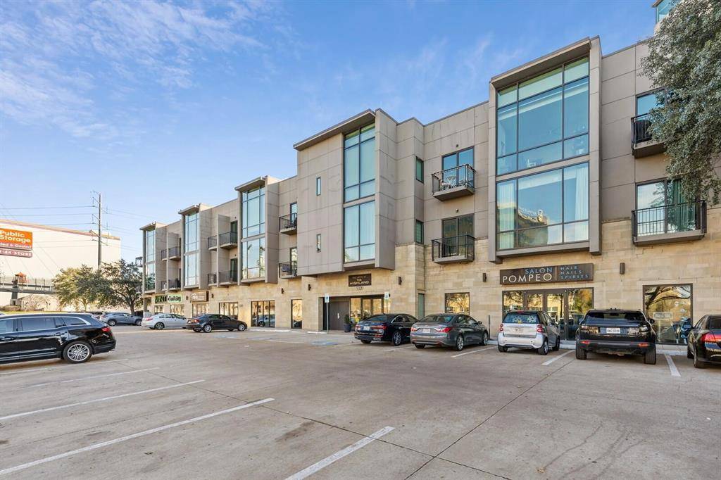 5320 E Mockingbird Lane #L302, Dallas, TX 75206