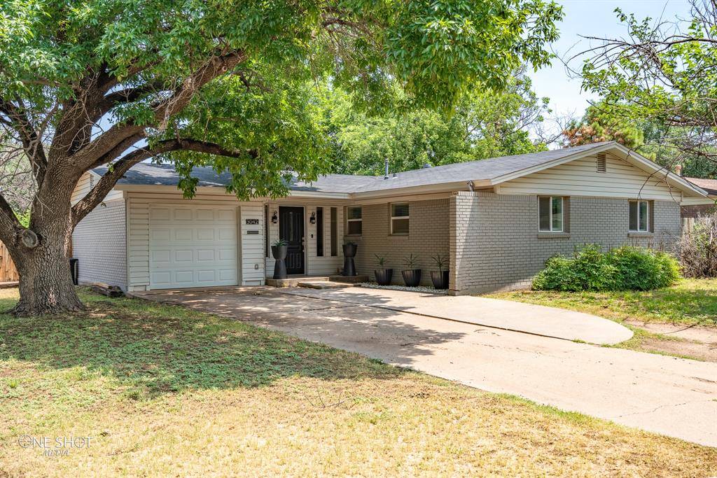 3042 S 28th Street, Abilene, TX 79605