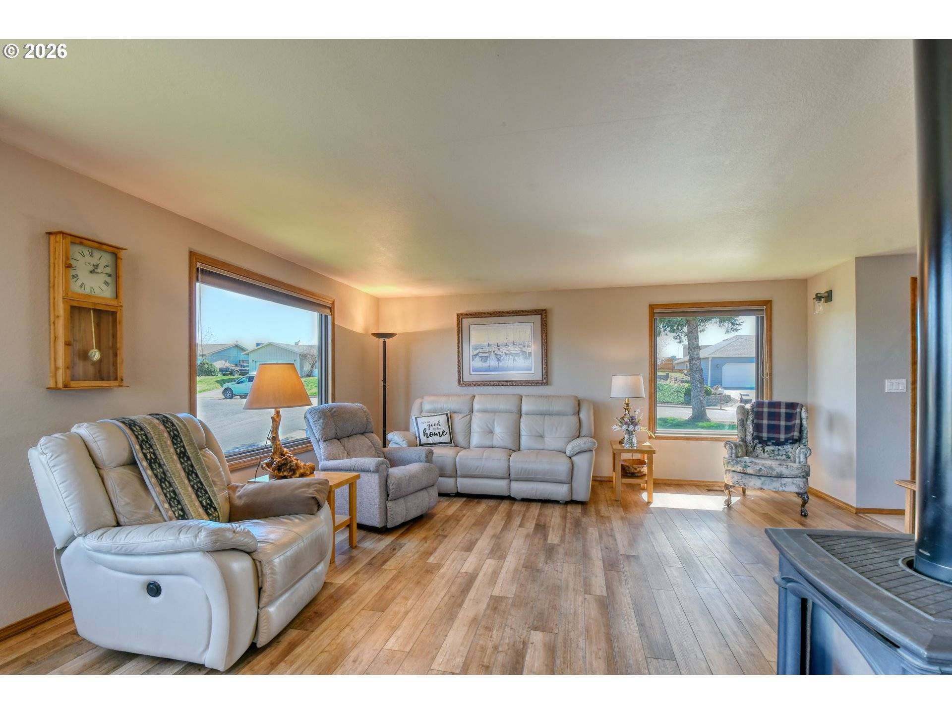 17 SE KIRK AVE, Pendleton, OR 97801