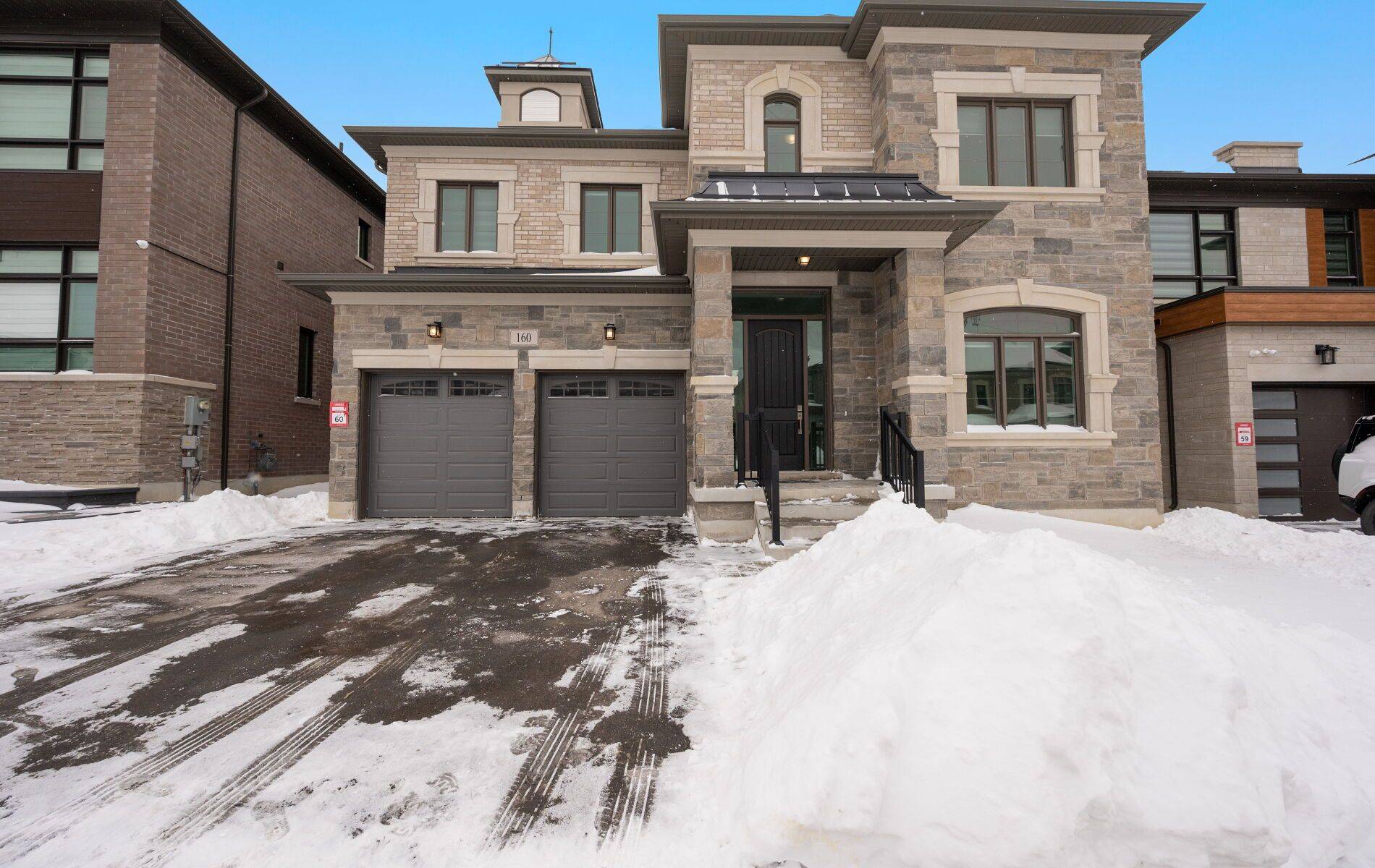 160 Wainfleet CRES, Vaughan, ON L3L 0E6
