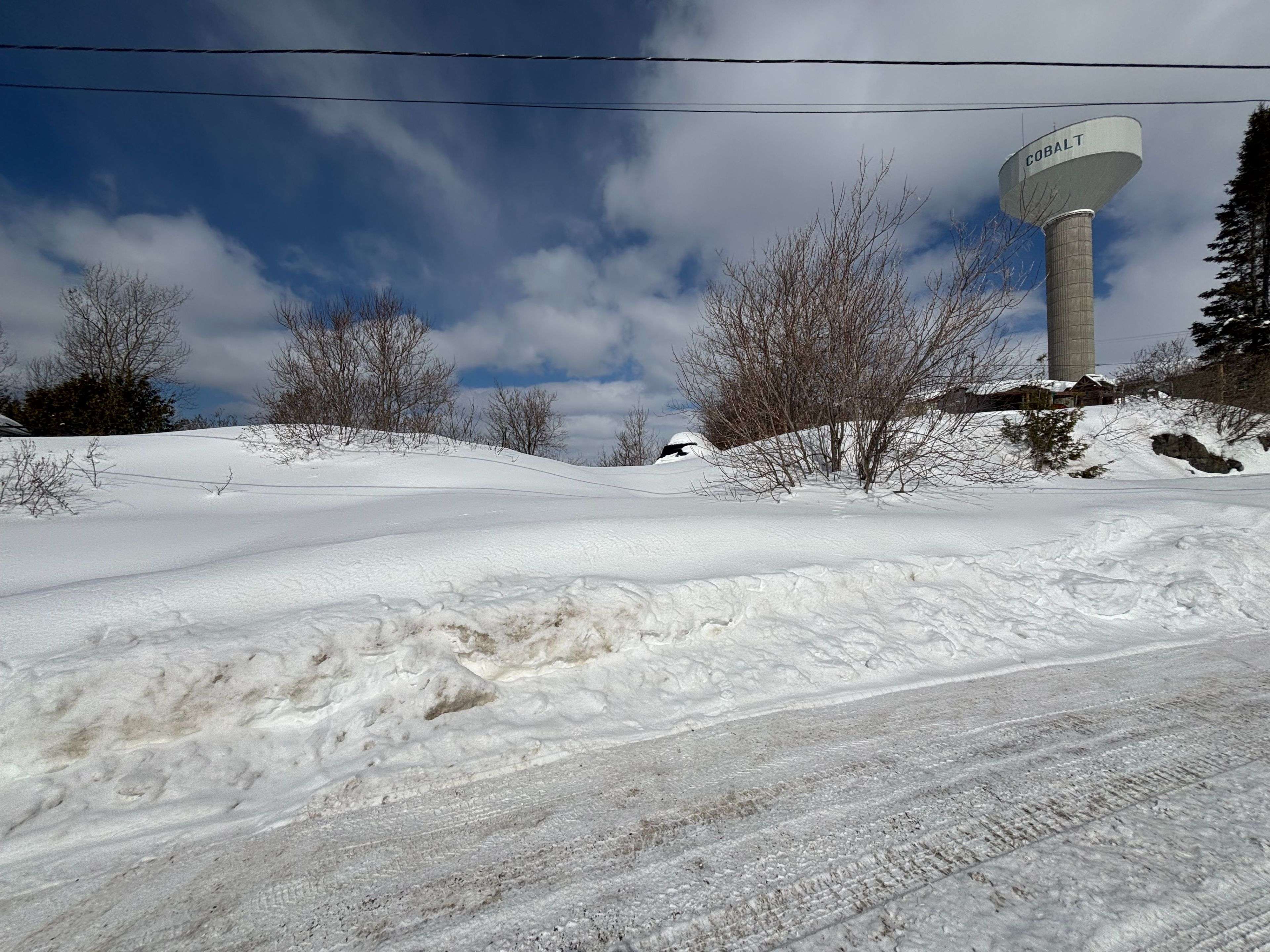 28 Laird CRES, Cobalt, ON P0J 1C0