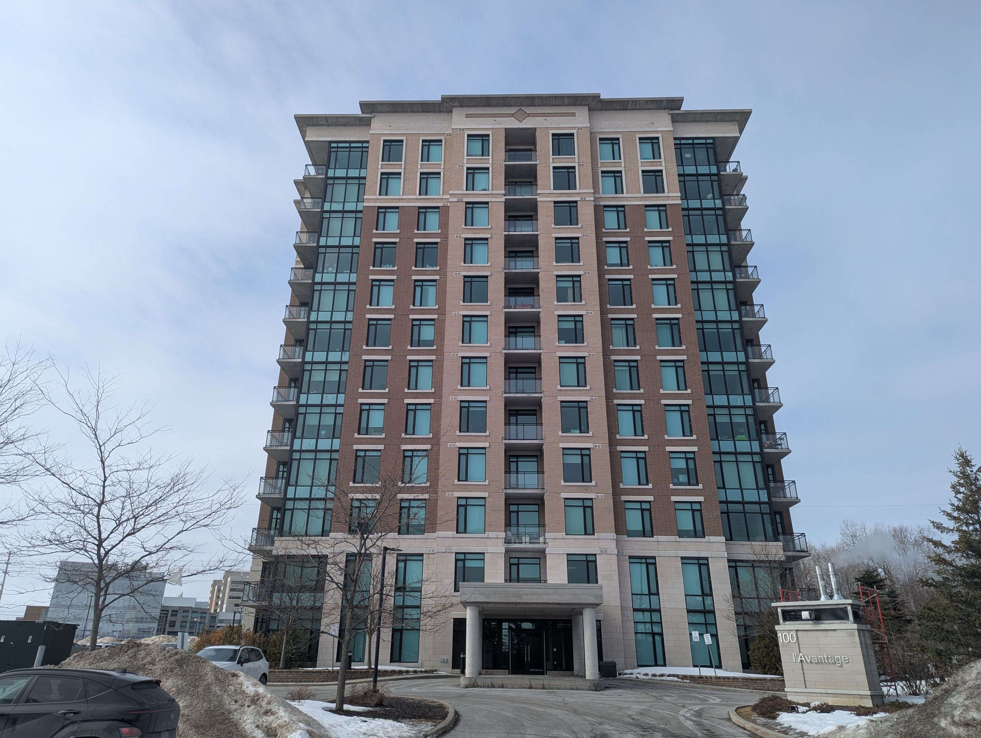 100 Roger Guindon AVE #402, Alta Vista And Area, ON K1G 3Z7