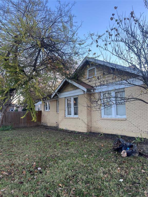 6107 Richmond Avenue, Dallas, TX 75214