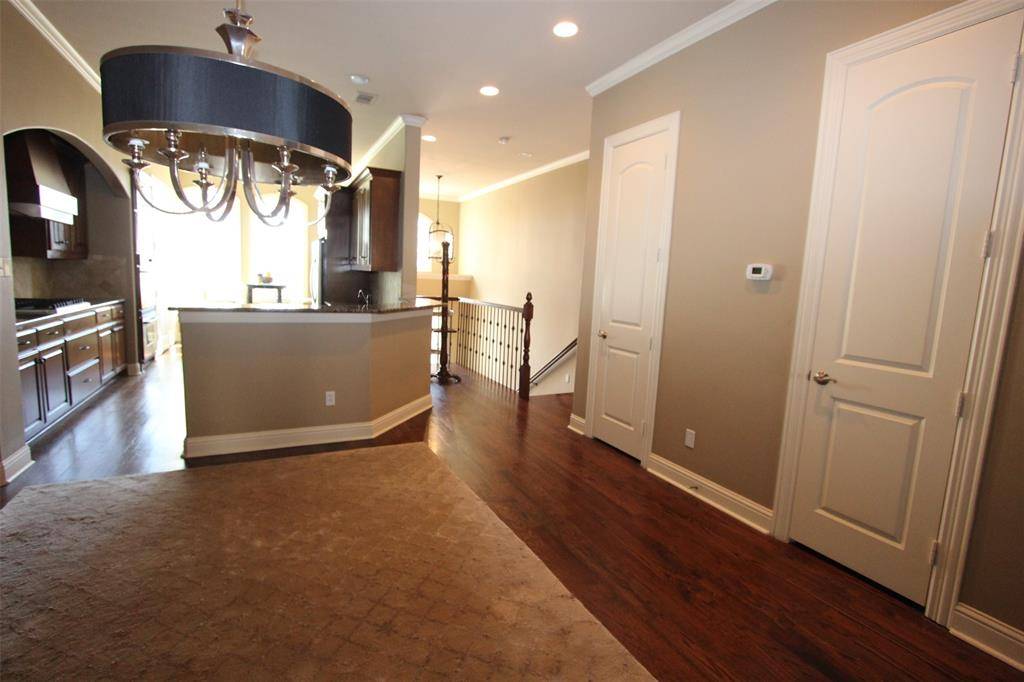 4043 Throckmorton Street, Dallas, TX 75219