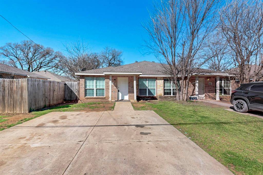 404 Truman Street, Arlington, TX 76011