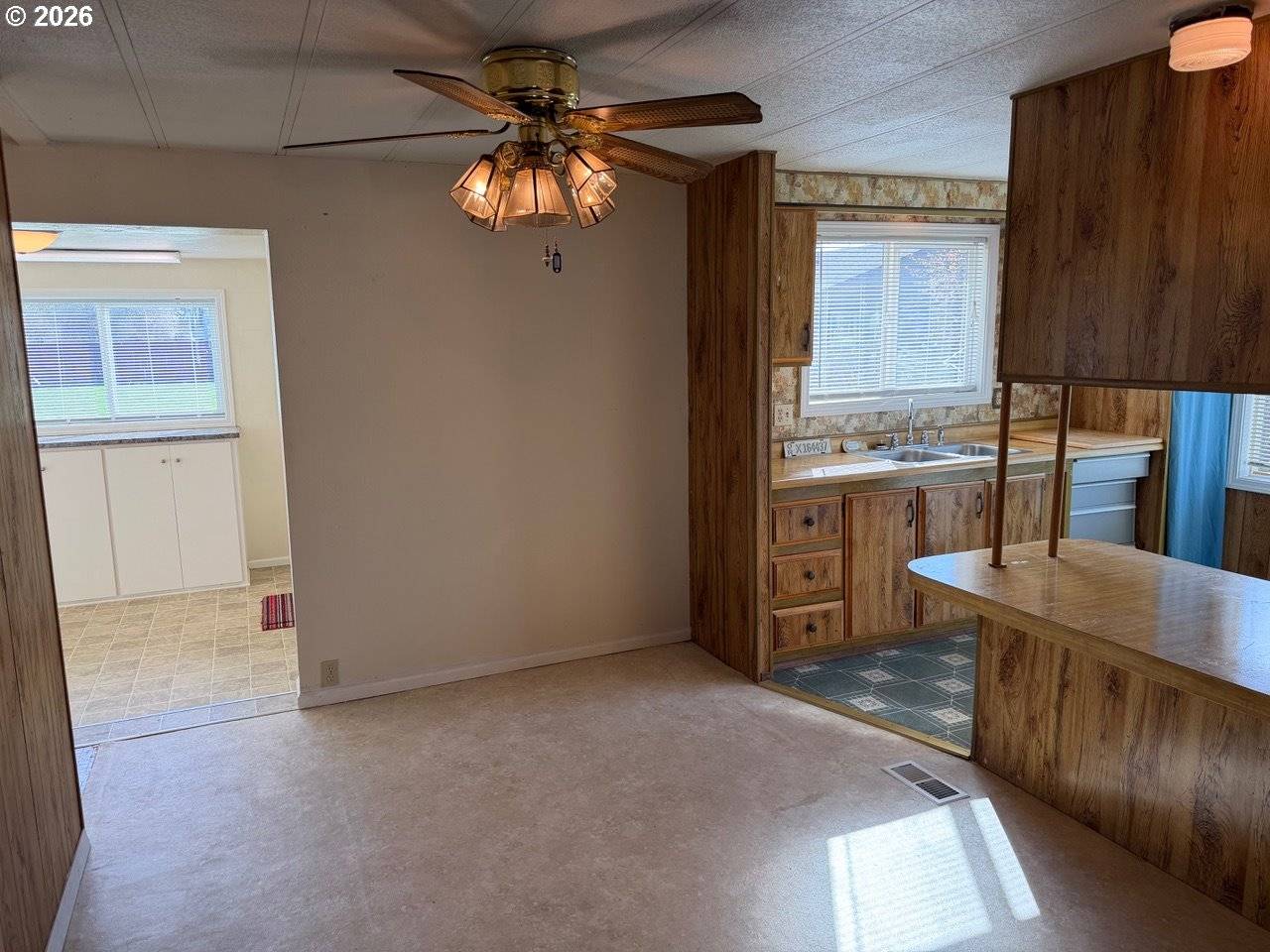 400 N MILL ST #48, Creswell, OR 97426