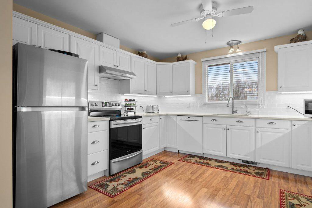 306 Easy LN, Frontenac Islands, ON K0H 2Y0