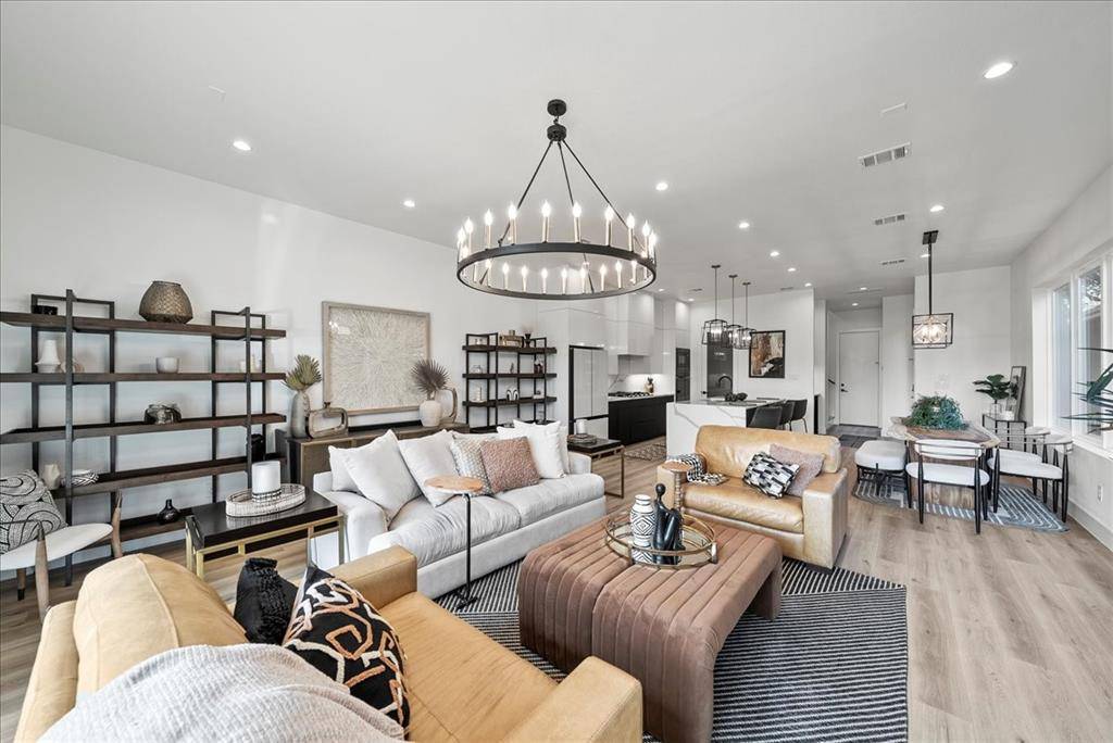 2132 Hondo Avenue, Dallas, TX 75219