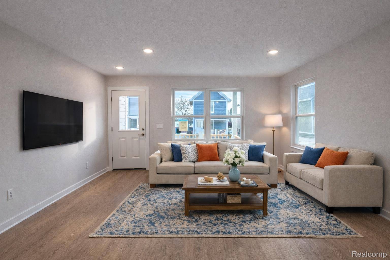 221 N Grove ST #6, Ypsilanti, MI 48198