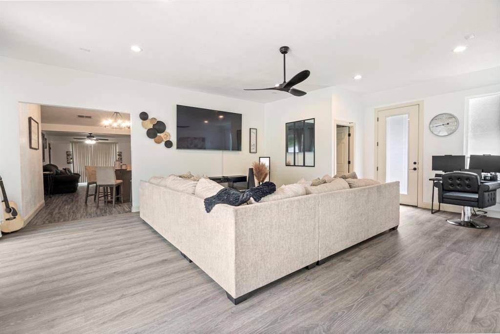 1411 Harvest Hill Lane, Arlington, TX 76014