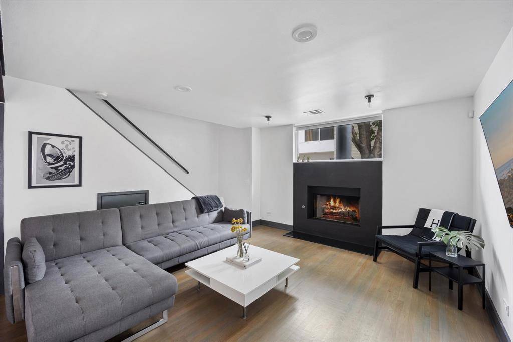 4134 Travis Street #11, Dallas, TX 75204