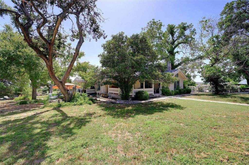 23351 FM150 W, Driftwood, TX 78619