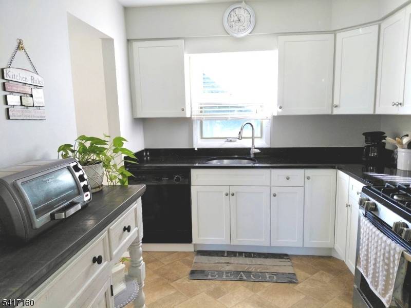 35 Southampton Rd, Berkeley Twp., NJ 08757