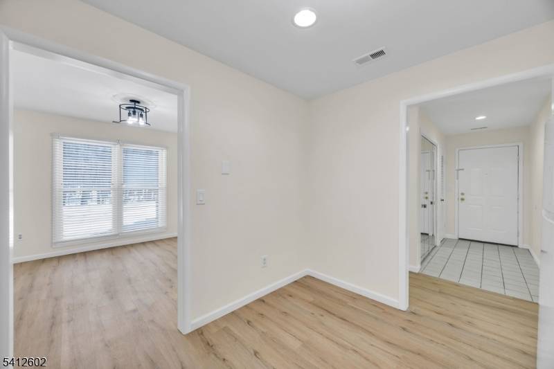 113 Heather Ct, Edison Twp., NJ 08820