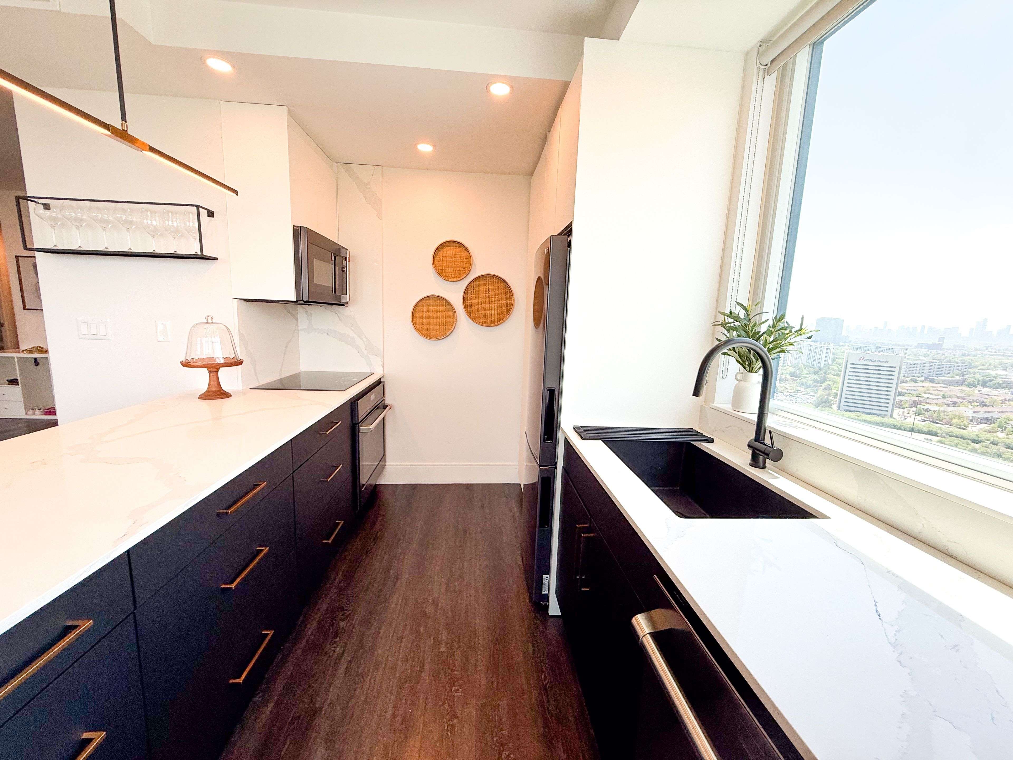 181 Wynford DR #2607, Toronto C13, ON M3C 0C6